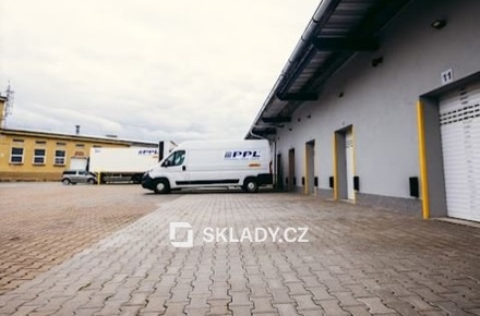 Pronájem skladu 1 655 m², Sobotka