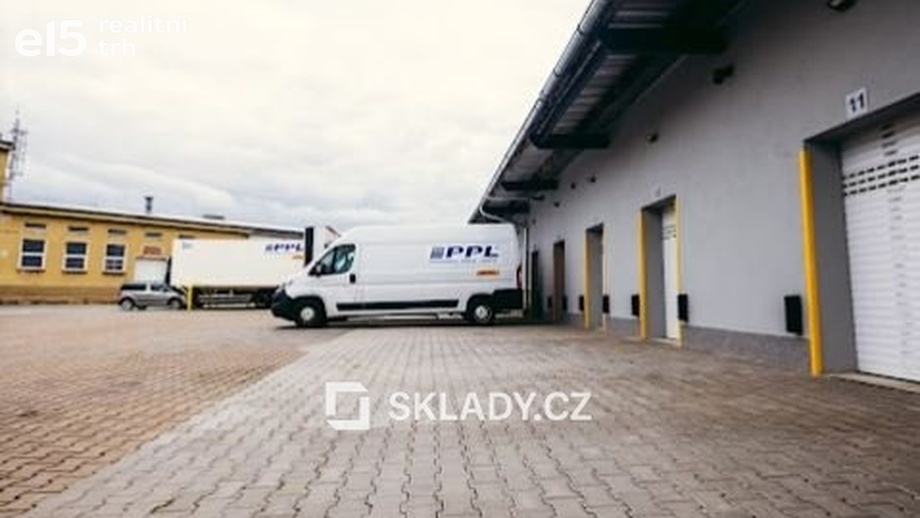 Pronájem skladu 1 655 m², Sobotka