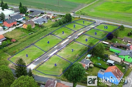 Prodej stavebního pozemku 720 m², Neratovice - Lobkovice