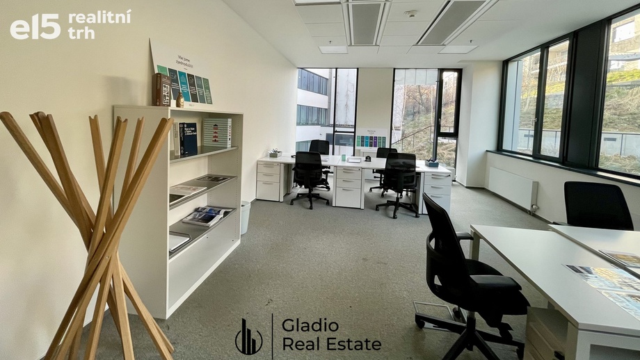 Pronájem kanceláře 29 m², Praha