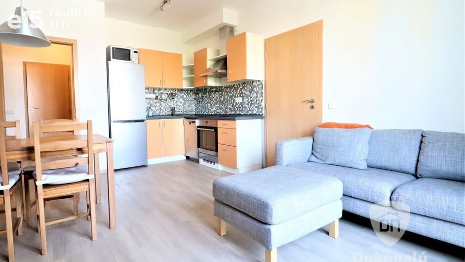 Pronájem byty 3+kk, 55 m² - Praha - Hostivař