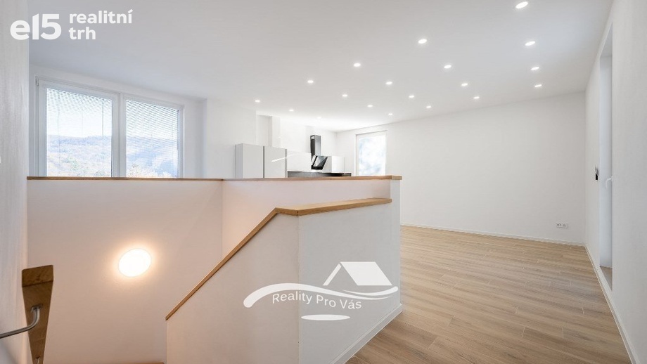 Pronájem byty 2+kk, 90 m² - Brno - Maloměřice