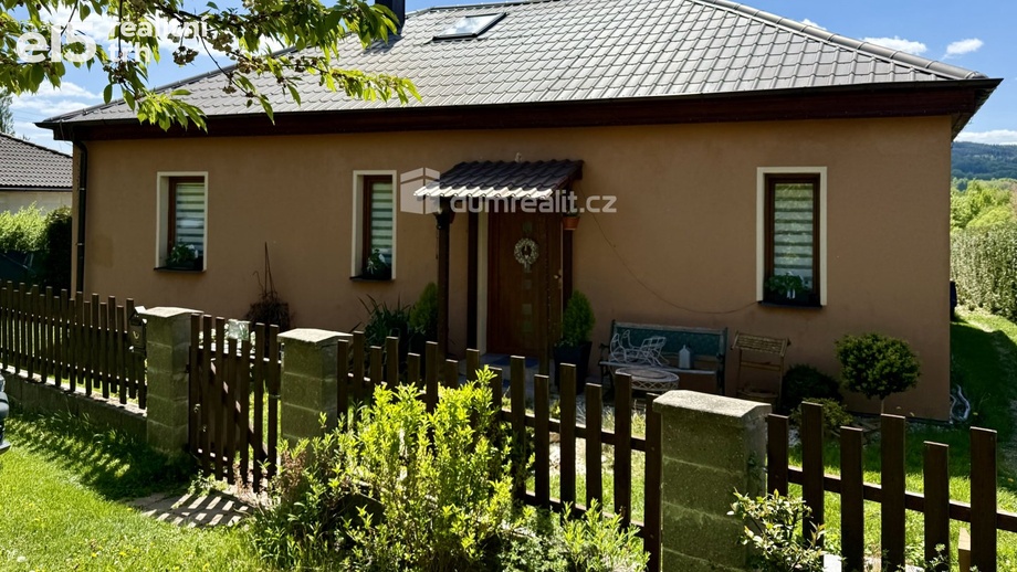 Prodej rodinné domy, 135 m² - Dolní Žandov