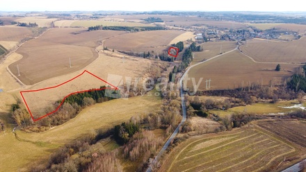 Prodej pole 17 408 m², Čížov
