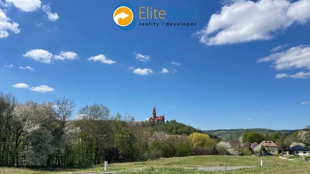 Prodej stavebního pozemku 1 563 m², Bouzov