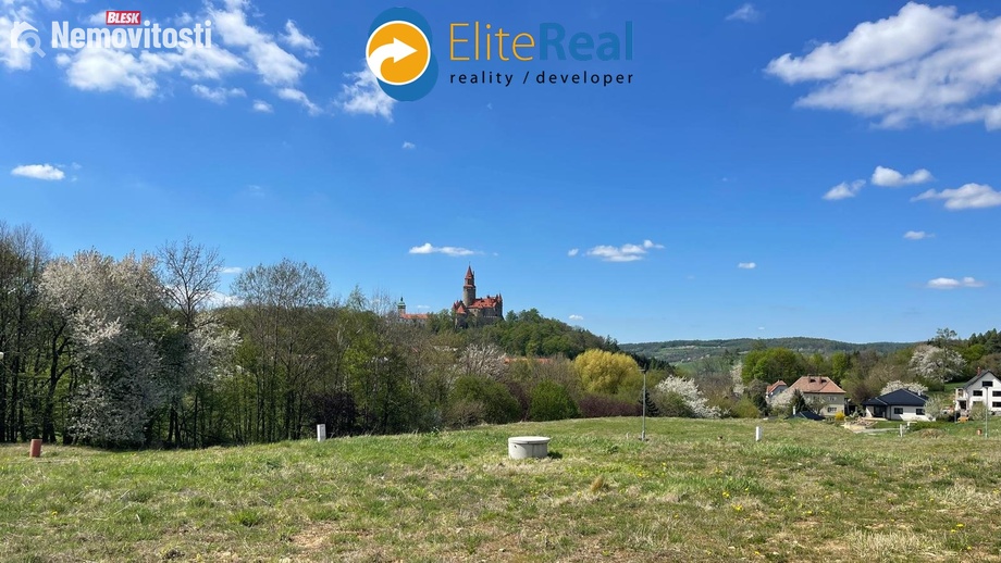 Prodej stavebního pozemku 1 563 m², Bouzov