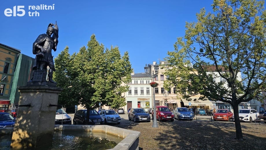 Pronájem kanceláře 84 m², Frýdek