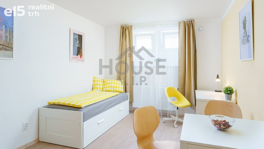 Prodej byty 1+kk, 26 m² - Praha - Krč