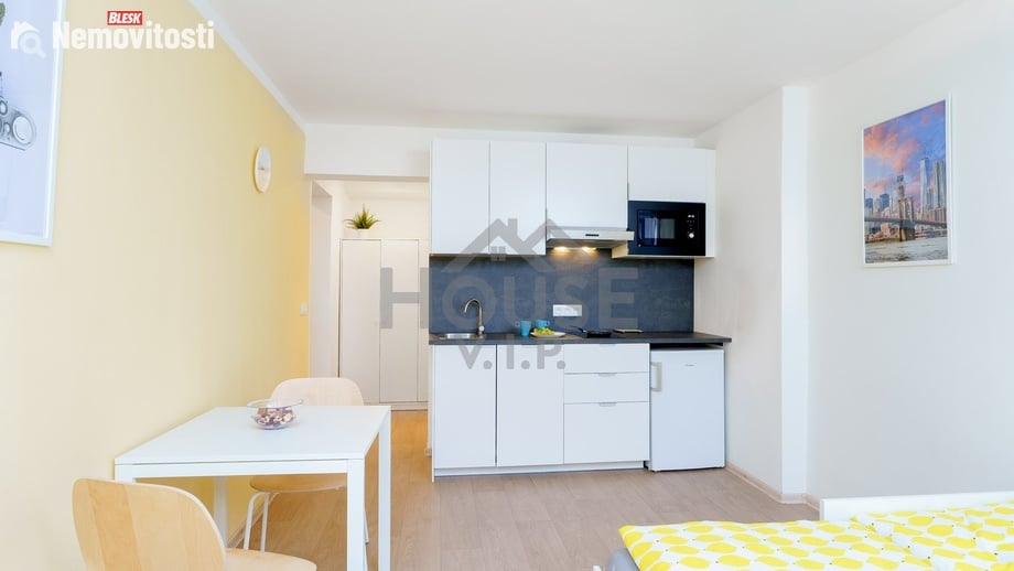 Prodej bytu 1+kk 26 m², Praha - Krč