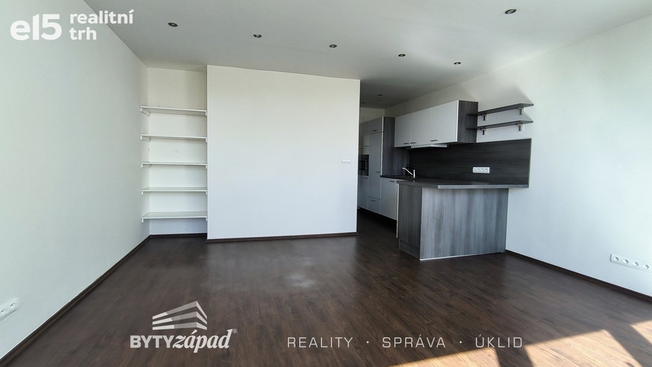 Pronájem byty 1+kk, 36 m² - Plzeň - Severní Předměstí