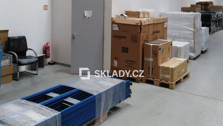 Pronájem skladu 2 000 m², Rajhrad