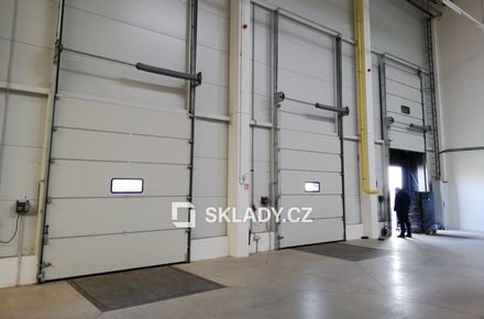 Pronájem skladu 2 000 m², Rajhrad