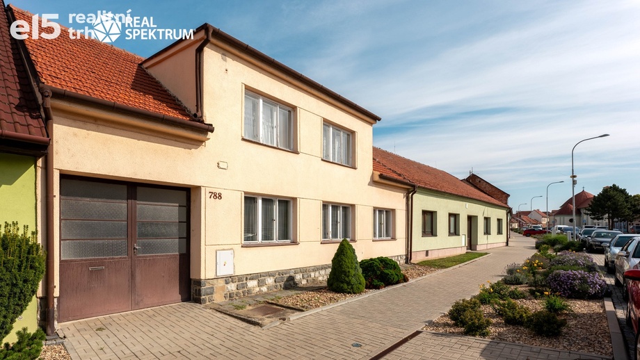 Prodej rodinné domy, 250 m² - Slavkov u Brna