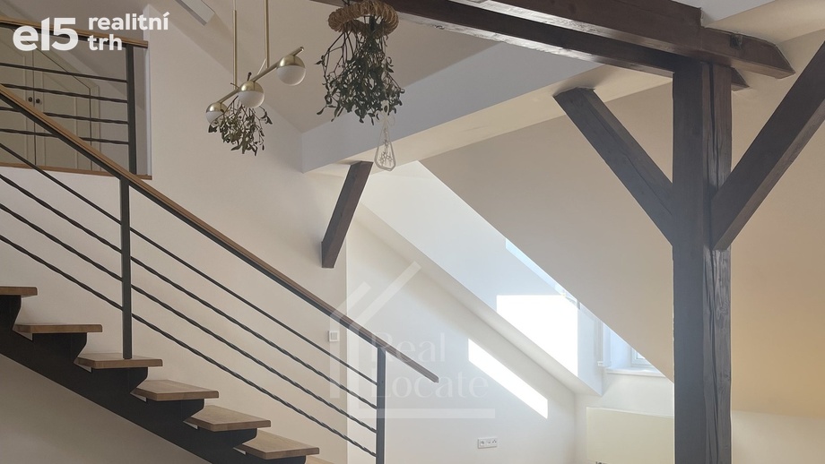Pronájem byty 4+1, 165 m² - Praha - Smíchov