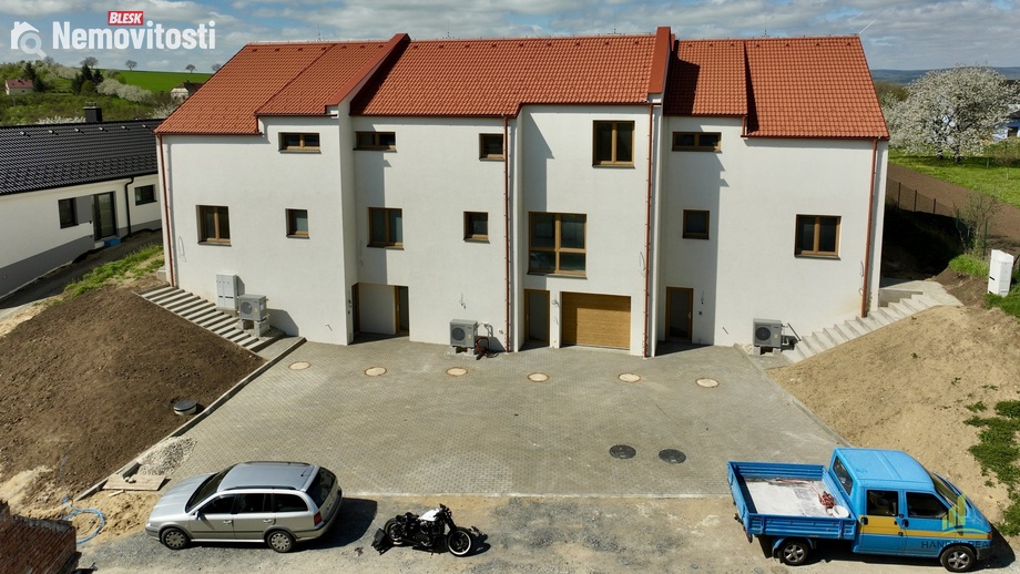 Prodej rodinného domu 206 m², Hlubočany