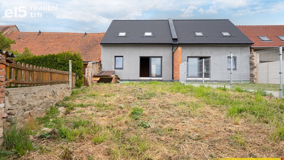 Prodej rodinné domy, 138 m² - Kuchařovice