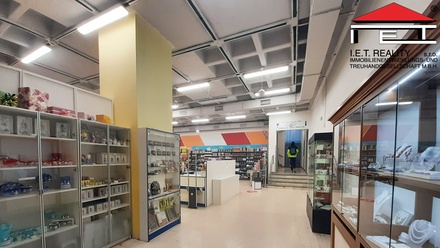 Pronájem obchodního prostoru 165 m², Brno-město