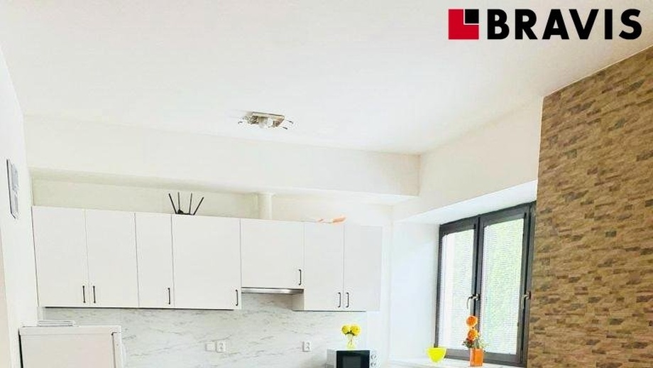 Pronájem byty 2+1, 74 m² - Tučapy