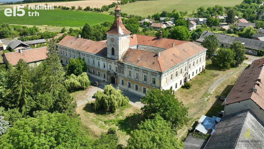 Prodej ubytování, 8 000 m² - Přestavlky