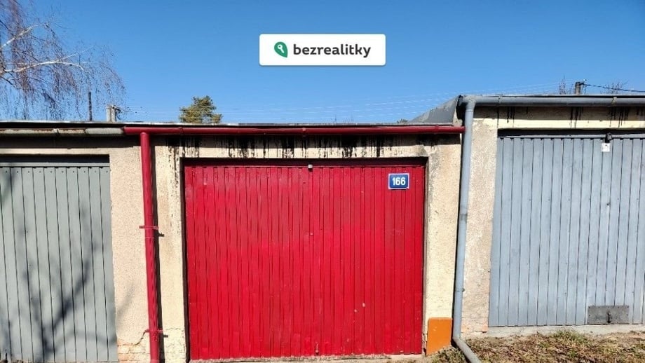 Prodej garáže, 18 m² - Šlapanice