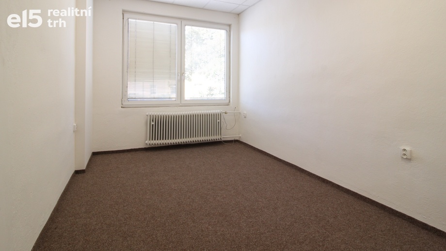 Pronájem kanceláře 17 m², Brno - Komárov