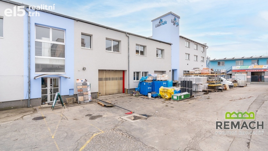 Pronájem sklady, 440 m² - Uherský Brod