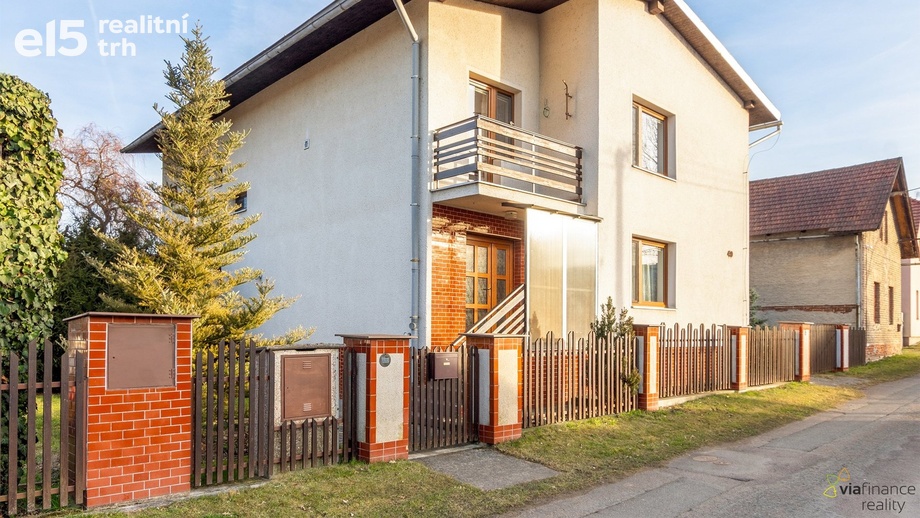 Prodej rodinné domy, 230 m² - Moravany - Turov