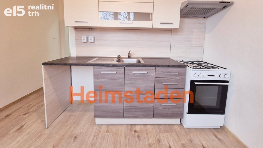 Pronájem byty 2+1, 49 m² - Havířov - Město