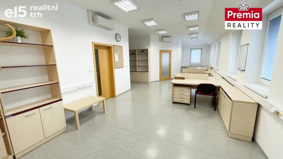 Pronájem kanceláře, 70 m² - Brno - Husovice