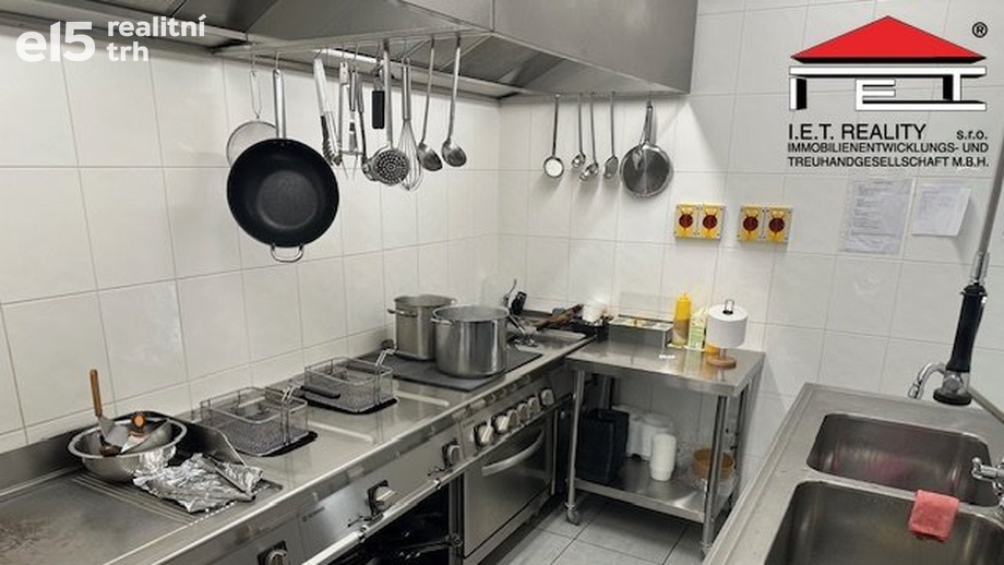 Prodej obchodní prostory, 125 m² - Praha - Vršovice