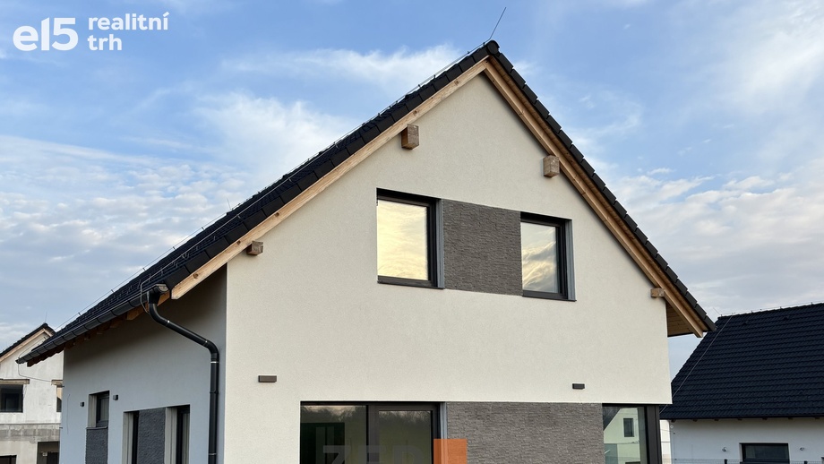 Prodej rodinného domu 150 m², Dříteč