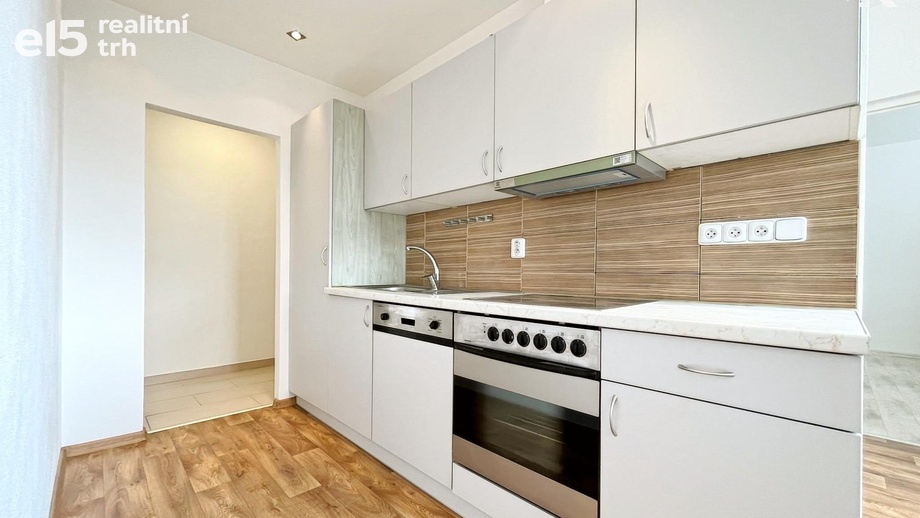 Pronájem byty 2+1, 58 m² - Velké Opatovice