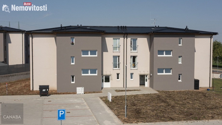 Prodej bytu 3+kk 68 m², Praha 14