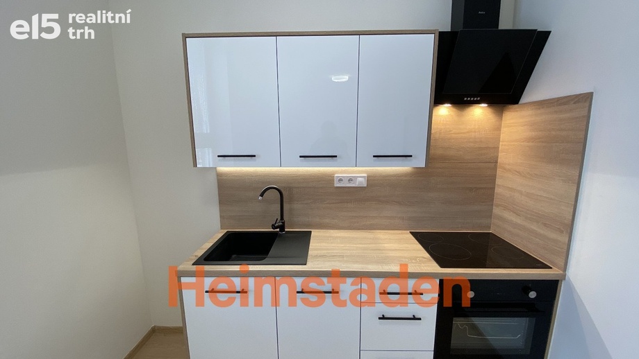 Pronájem byty 1+kk, 33 m² - Havířov - Město