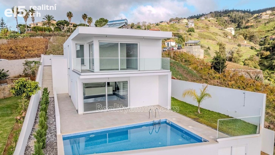 Prodej rodinné domy, 146 m² - Madeira, Calheta