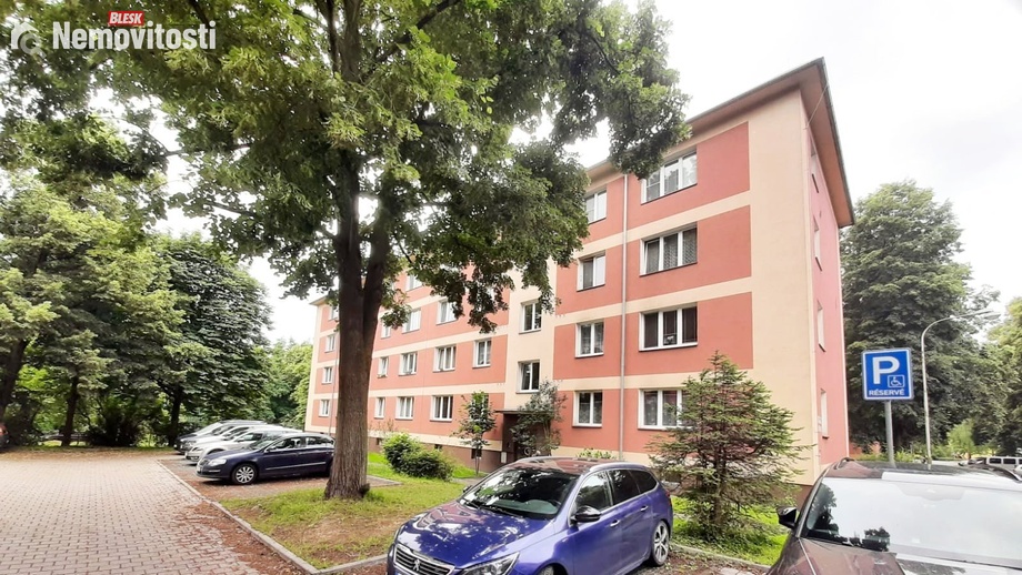 Prodej podílu 1/10 bytu 2+1 57 m², Karviná - Ráj