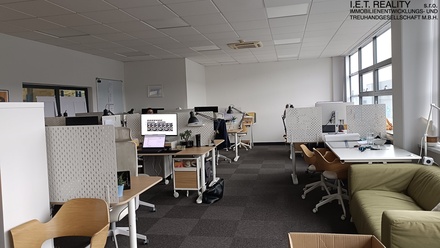 Pronájem skladu 2 694 m², Ostrava - Hrabová