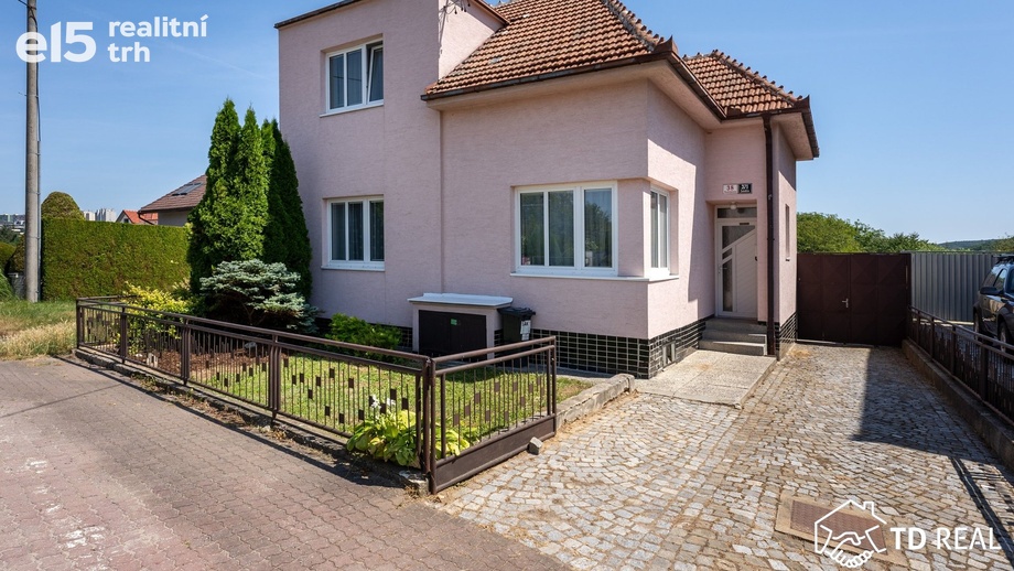 Prodej rodinné domy, 190 m² - Brno - Žebětín