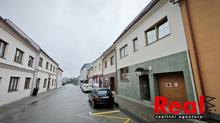 Pronájem kanceláře, 56 m² - Hustopeče