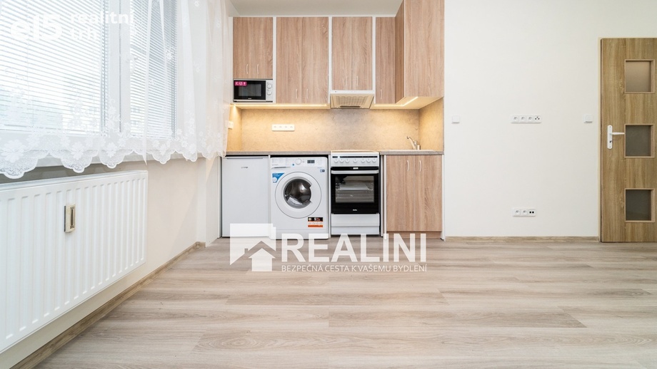 Pronájem byty 1+kk, 21 m² - Karviná - Ráj