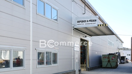 Pronájem skladu 948 m², Kuřim