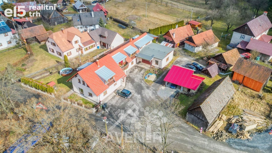 Prodej rodinné domy, 415 m² - Valašská Polanka