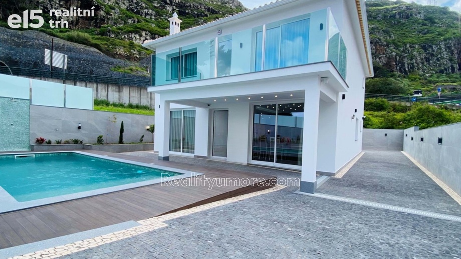 Prodej vila, 160 m² - Madeira, Machico