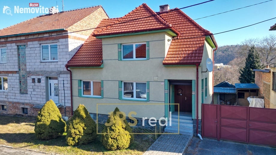 Prodej rodinného domu 380 m², Koryčany
