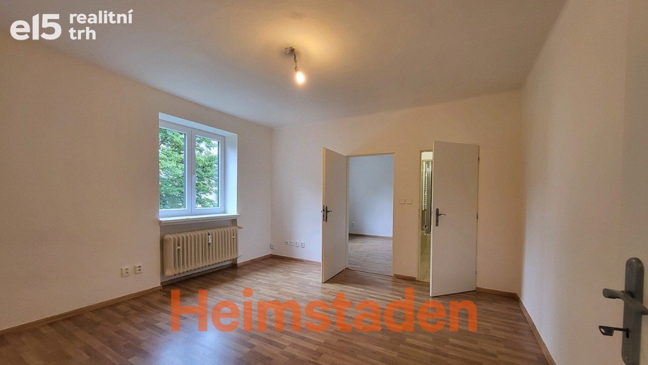 Pronájem byty 2+1, 40 m² - Havířov - Město
