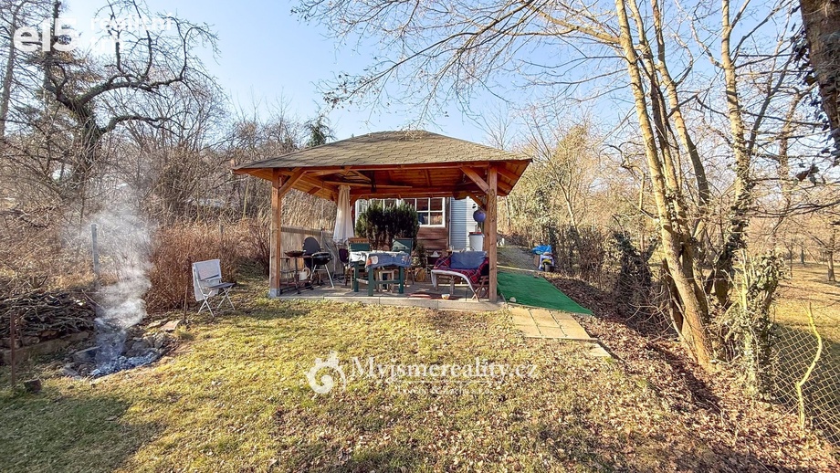 Prodej pozemky - zahrady, 1 506 m² - Znojmo