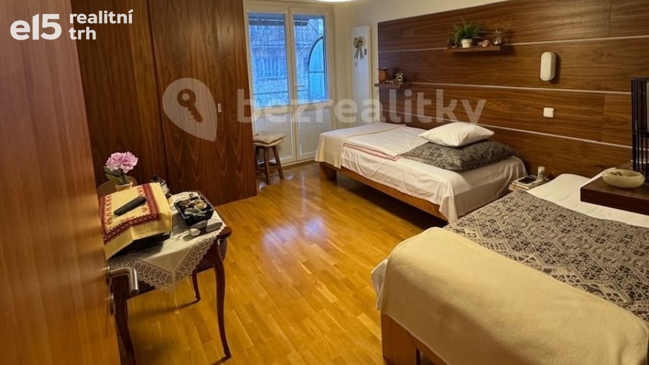 Prodej byty 2+kk, 52 m² - Praha - Žižkov