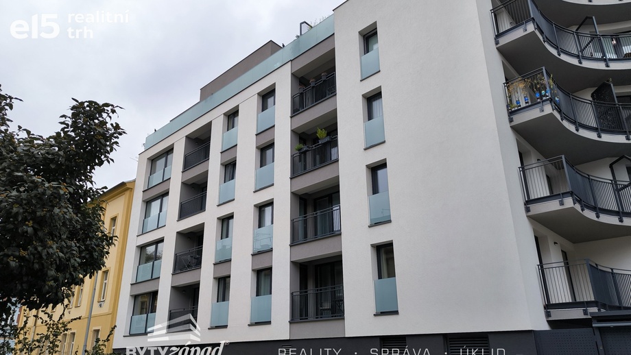 Pronájem garáže, 17 m² - Plzeň - Jižní Předměstí