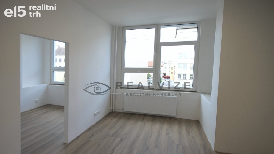 Pronájem byty 2+kk, 39 m² - České Budějovice 6