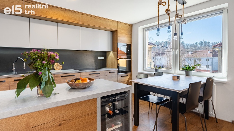 Prodej byty 4+kk, 102 m² - Napajedla